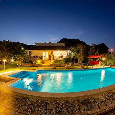 Villa Gana Buna ภายนอก รูปภาพ