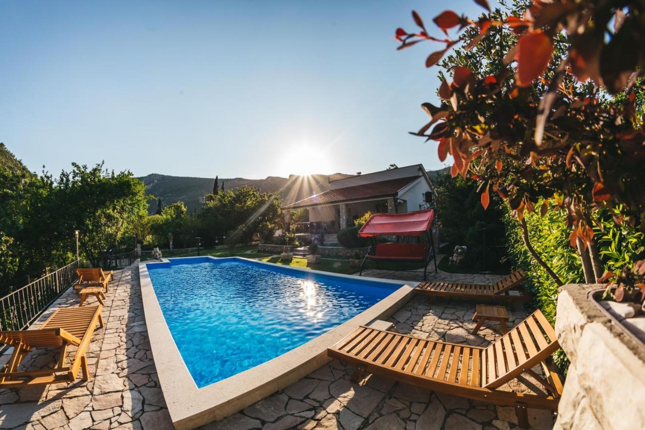 Villa Gana Buna ภายนอก รูปภาพ