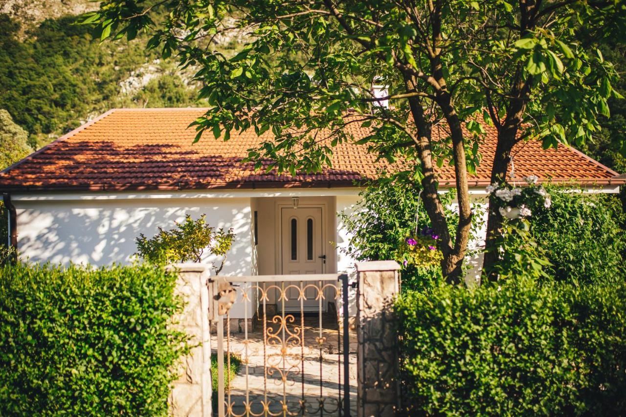 Villa Gana Buna ภายนอก รูปภาพ
